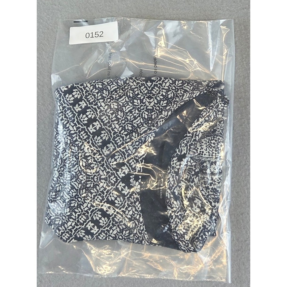 NWT Lucky Brand Boho Paisley Print Tunic Top Medium Knit Blouse Modal Cotton - Picture 10 of 10